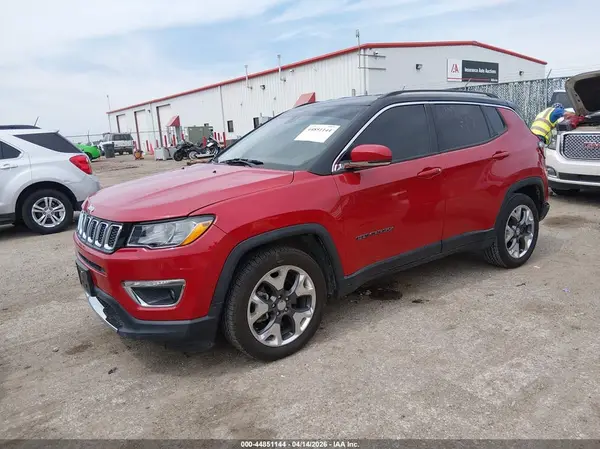 3C4NJCCB4LT165977 2020 JEEP COMPASS - Image 2