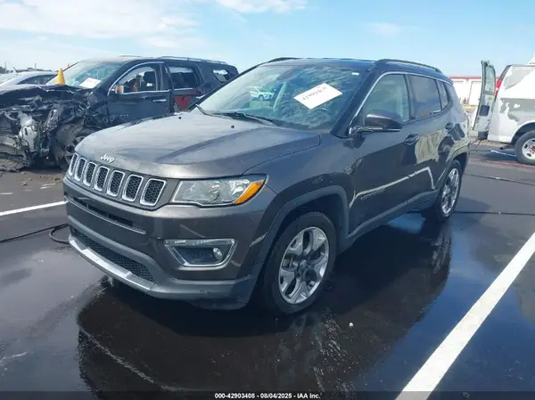 3C4NJCCB4LT198607 2020 JEEP COMPASS - Image 2