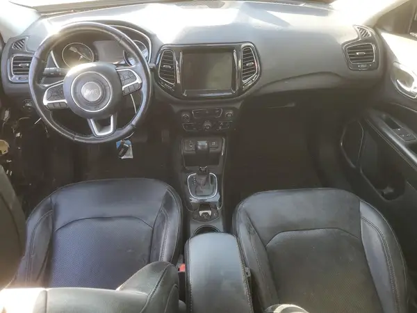 3C4NJCCB4LT211405 2020 JEEP COMPASS - Image 8