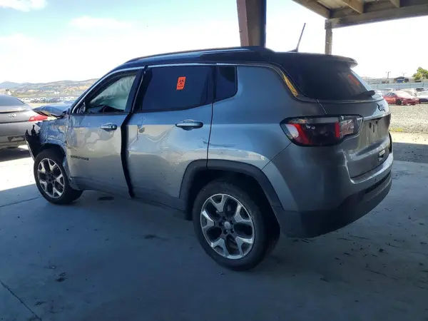 3C4NJCCB5JT257080 2018 JEEP COMPASS - Image 2