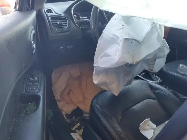 3C4NJCCB5JT257080 2018 JEEP COMPASS - Image 8