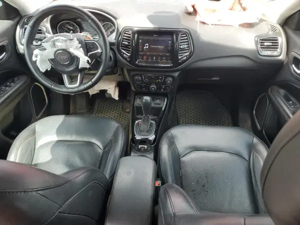 3C4NJCCB5JT406667 2018 JEEP COMPASS - Image 8