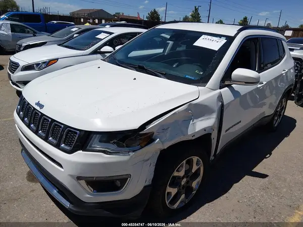 3C4NJCCB5JT406734 2018 JEEP COMPASS - Image 2