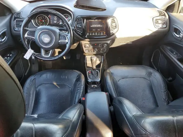 3C4NJCCB5JT406846 2018 JEEP COMPASS - Image 8