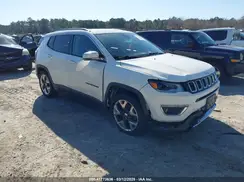 3C4NJCCB5JT407057 2018 JEEP COMPASS