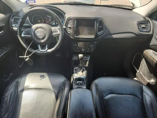 3C4NJCCB5KT679903 2019 JEEP COMPASS - Image 8
