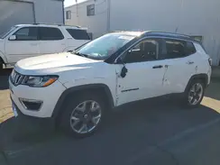 3C4NJCCB5KT699150 2019 JEEP COMPASS