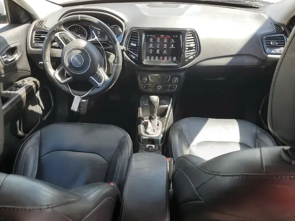 3C4NJCCB5KT769357 2019 JEEP COMPASS - Image 8