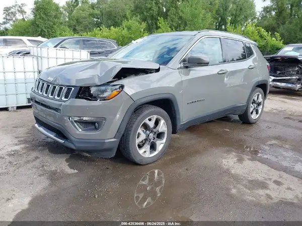 3C4NJCCB5KT793528 2019 JEEP COMPASS - Image 2