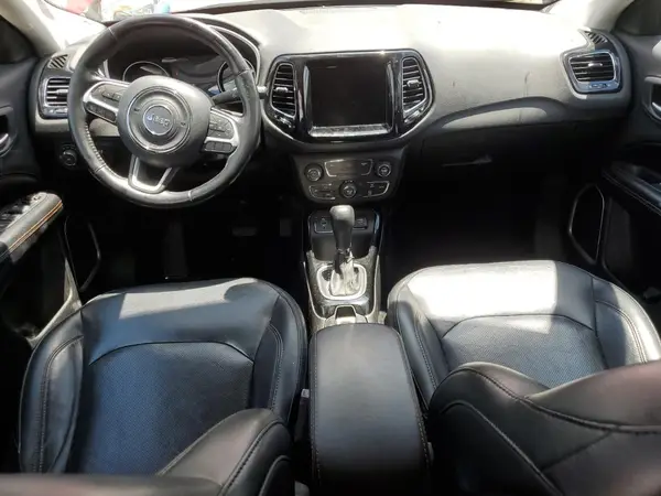 3C4NJCCB5KT819352 2019 JEEP COMPASS - Image 8