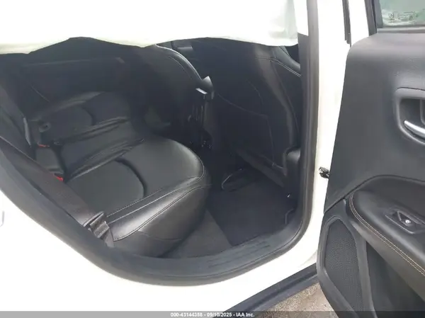 3C4NJCCB5LT139985 2020 JEEP COMPASS - Image 8