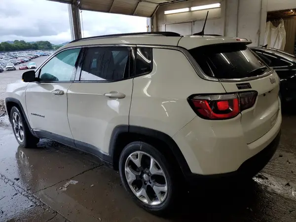 3C4NJCCB5LT152381 2020 JEEP COMPASS - Image 2