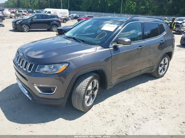 3C4NJCCB5LT211462 2020 JEEP COMPASS - Image 2