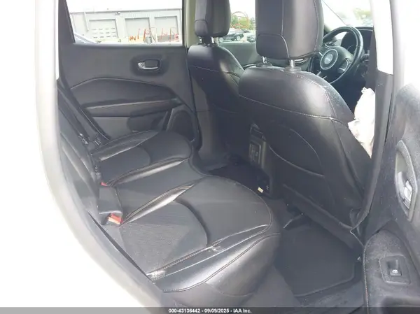 3C4NJCCB5LT229721 2020 JEEP COMPASS - Image 8
