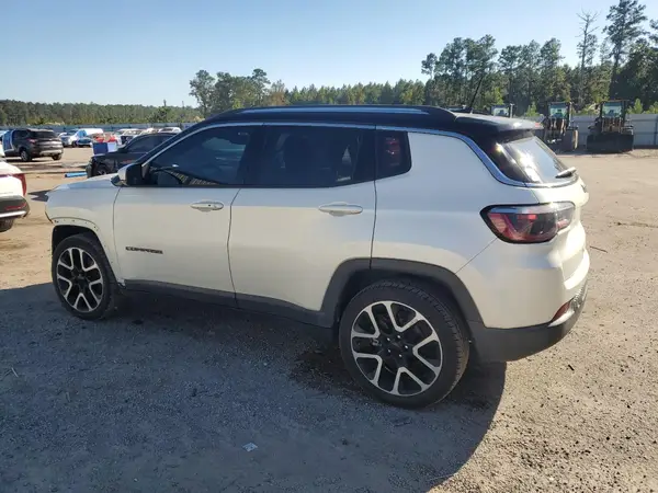 3C4NJCCB6JT124182 2018 JEEP COMPASS - Image 2
