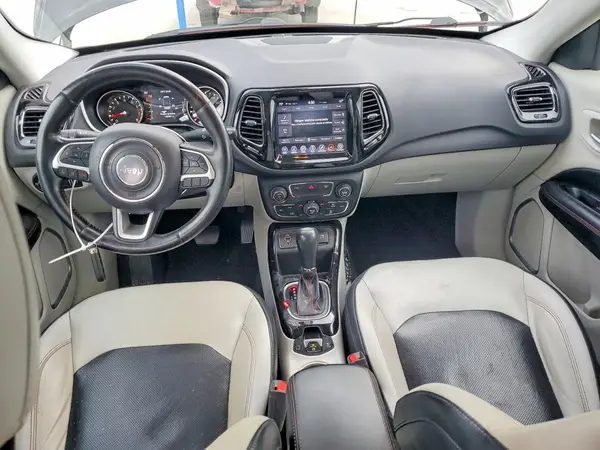 3C4NJCCB6JT330764 2018 JEEP COMPASS - Image 8