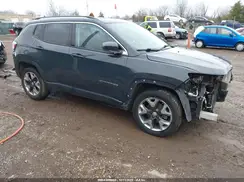 3C4NJCCB6JT406094 2018 JEEP COMPASS