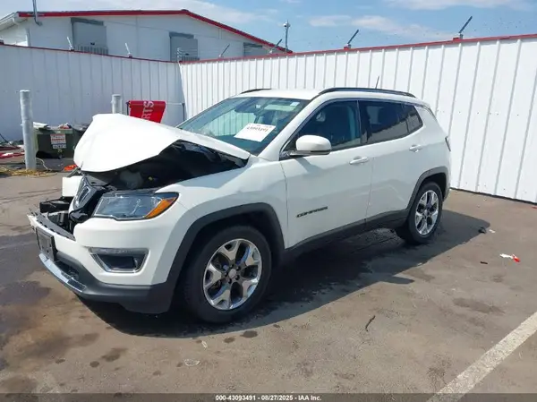 3C4NJCCB6KT662513 2019 JEEP COMPASS - Image 2