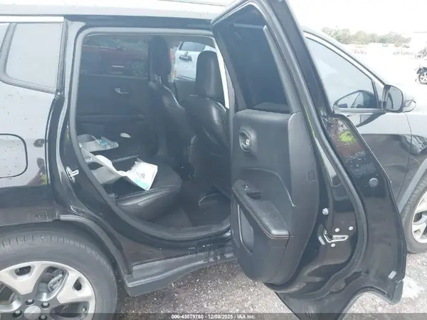 3C4NJCCB6KT676007 2019 JEEP COMPASS - Image 8