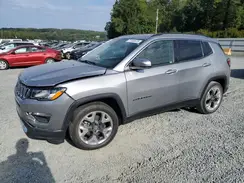 3C4NJCCB6KT679828 2019 JEEP COMPASS