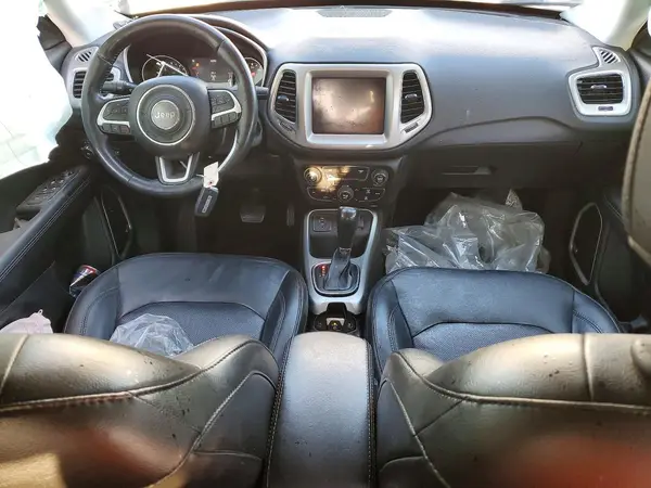 3C4NJCCB6KT685662 2019 JEEP COMPASS - Image 8