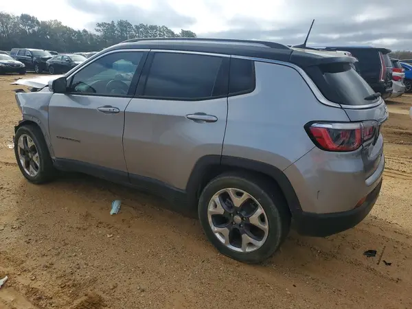 3C4NJCCB6KT699089 2019 JEEP COMPASS - Image 2