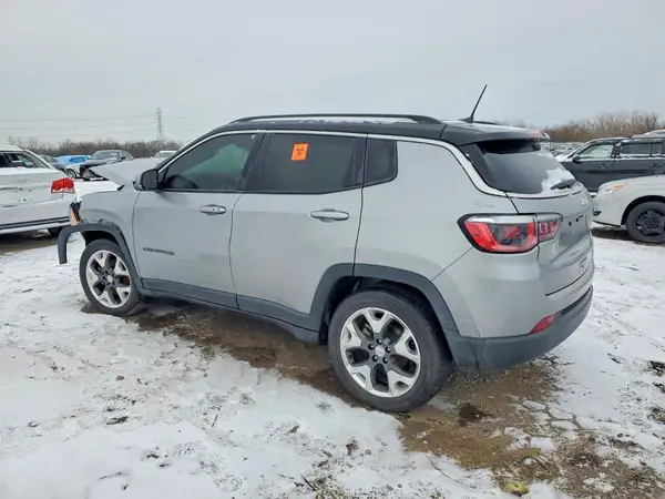 3C4NJCCB6KT755449 2019 JEEP COMPASS - Image 2
