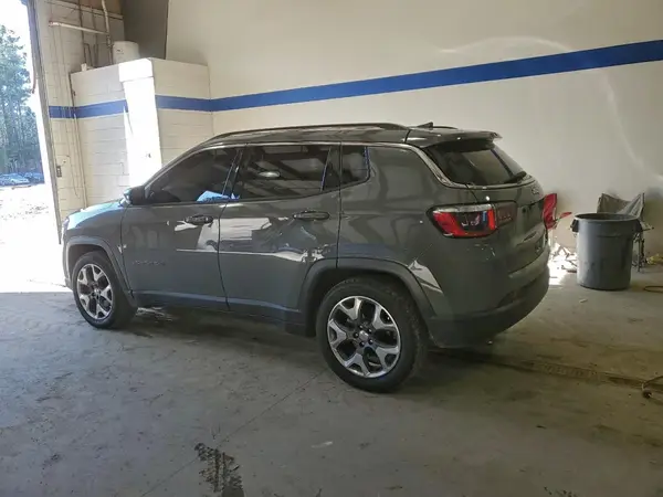 3C4NJCCB6LT169092 2020 JEEP COMPASS - Image 2