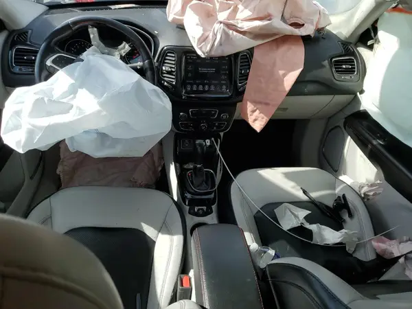 3C4NJCCB6LT179654 2020 JEEP COMPASS - Image 8
