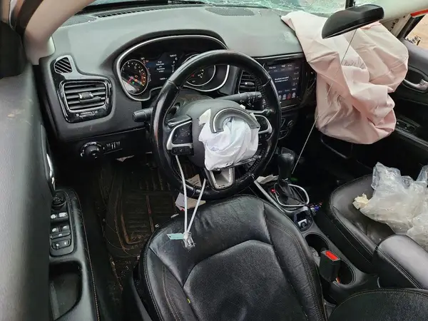 3C4NJCCB6MT511528 2021 JEEP COMPASS - Image 8