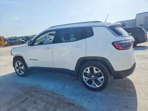 3C4NJCCB6MT522318 2021 JEEP COMPASS - Image 2