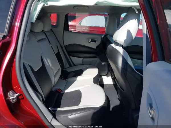 3C4NJCCB6MT528202 2021 JEEP COMPASS - Image 8