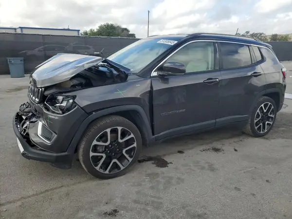 3C4NJCCB7JT259669 2018 JEEP COMPASS - Image 1