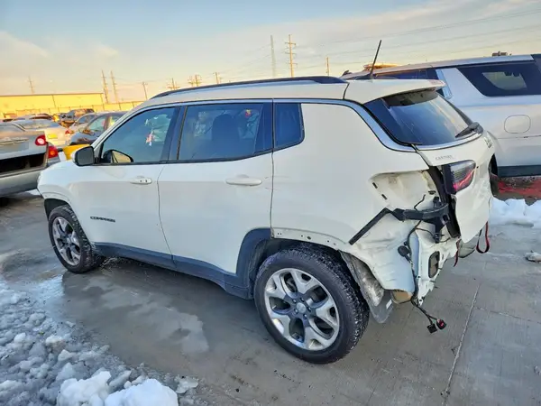 3C4NJCCB7JT357892 2018 JEEP COMPASS - Image 2