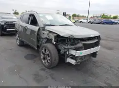 3C4NJCCB7JT362302 2018 JEEP COMPASS