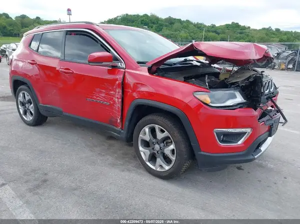 3C4NJCCB7JT406864 2018 JEEP COMPASS - Image 1