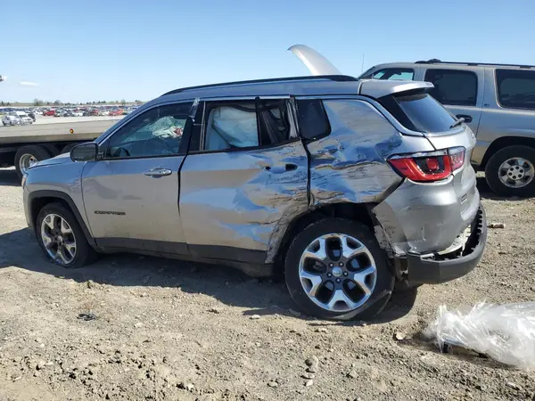 3C4NJCCB7KT660107 2019 JEEP COMPASS - Image 2
