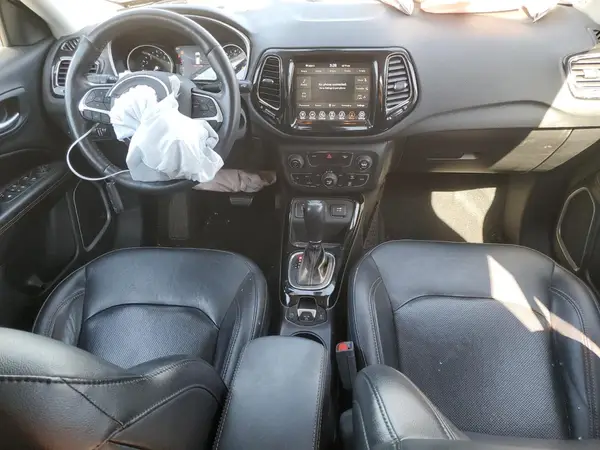 3C4NJCCB7KT660107 2019 JEEP COMPASS - Image 8