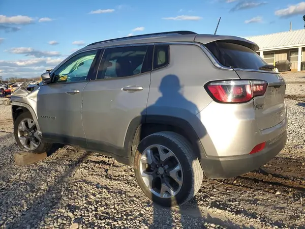 3C4NJCCB7LT122556 2020 JEEP COMPASS - Image 2