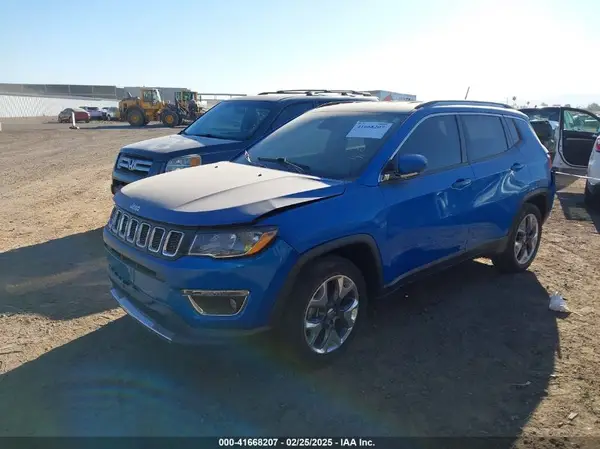 3C4NJCCB7LT152835 2020 JEEP COMPASS - Image 2