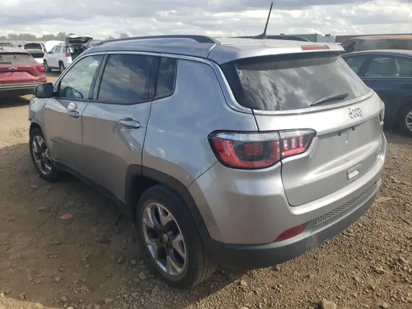 3C4NJCCB7LT158389 2020 JEEP COMPASS - Image 2