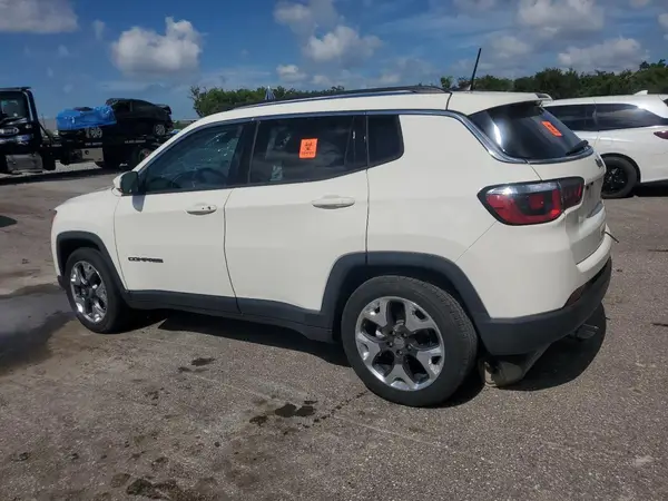 3C4NJCCB7LT169084 2020 JEEP COMPASS - Image 2