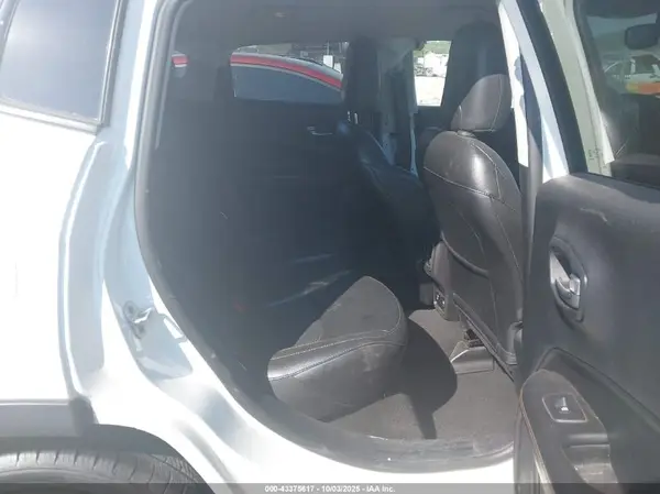 3C4NJCCB7LT187603 2020 JEEP COMPASS - Image 8