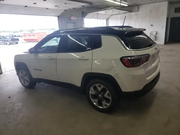 3C4NJCCB7LT211415 2020 JEEP COMPASS - Image 2