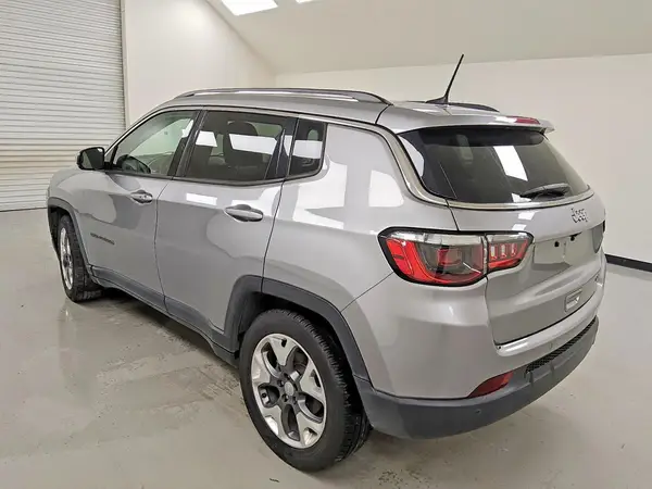 3C4NJCCB7MT573374 2021 JEEP COMPASS - Image 2