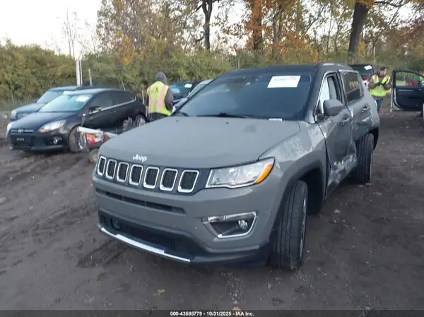 3C4NJCCB7MT605157 2021 JEEP COMPASS - Image 2