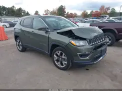 3C4NJCCB8JT204311 2018 JEEP COMPASS