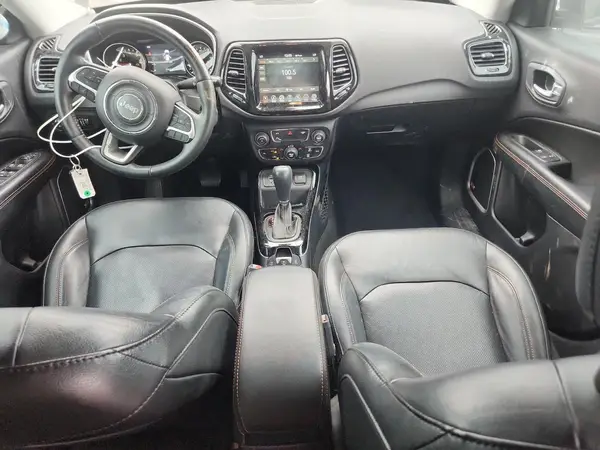 3C4NJCCB8JT205183 2018 JEEP COMPASS - Image 8