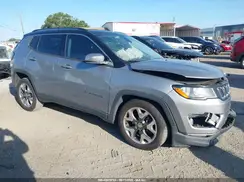 3C4NJCCB8JT212182 2018 JEEP COMPASS