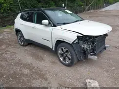 3C4NJCCB8JT286587 2018 JEEP COMPASS
